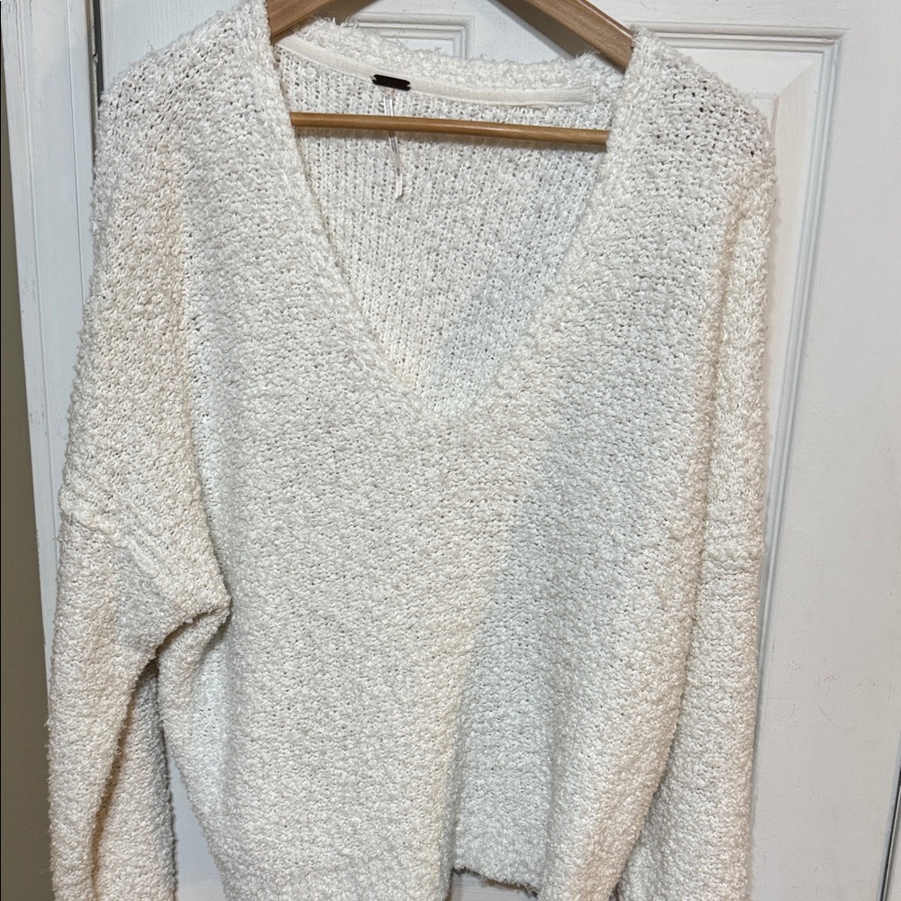 Free People V-Neck Sweater Slouchy Cozy Cotton Blend Size Medium